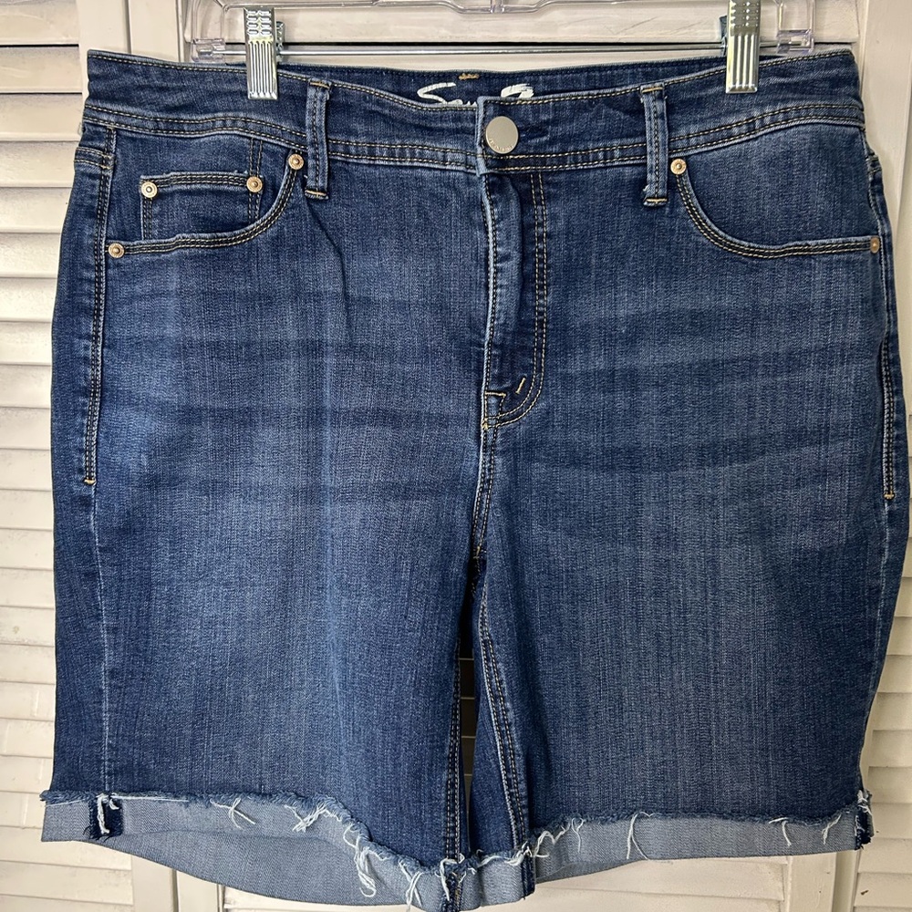 Seven7 Medium Was Bermuda Shorts Size 14